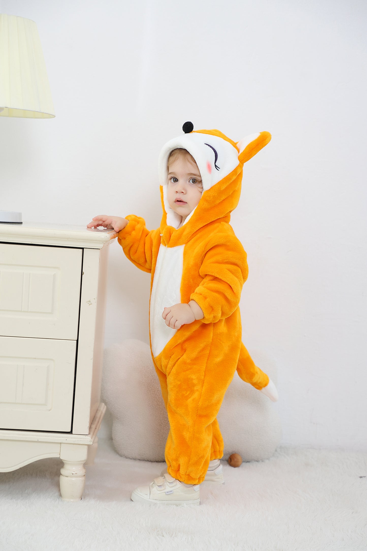 Cozy Cartoon Animal Baby Costume - Soft, Warm, and Adorable Flannel Romper with Hoodie and Zipper for Easy Diaper Changes-Orange & White